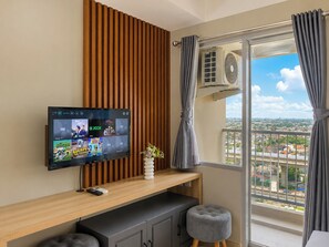 Standard-Studio | Fernseher
