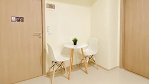 Apartemen Standar | Ruang makan