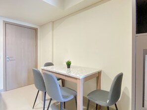 Standard-Apartment | Esszimmer