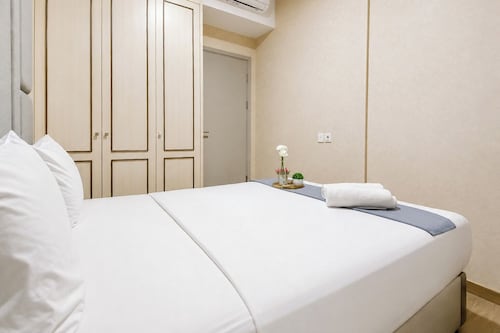 4Br Combine Spacious And Amazing At Grand Sungkono Lagoon Apartment