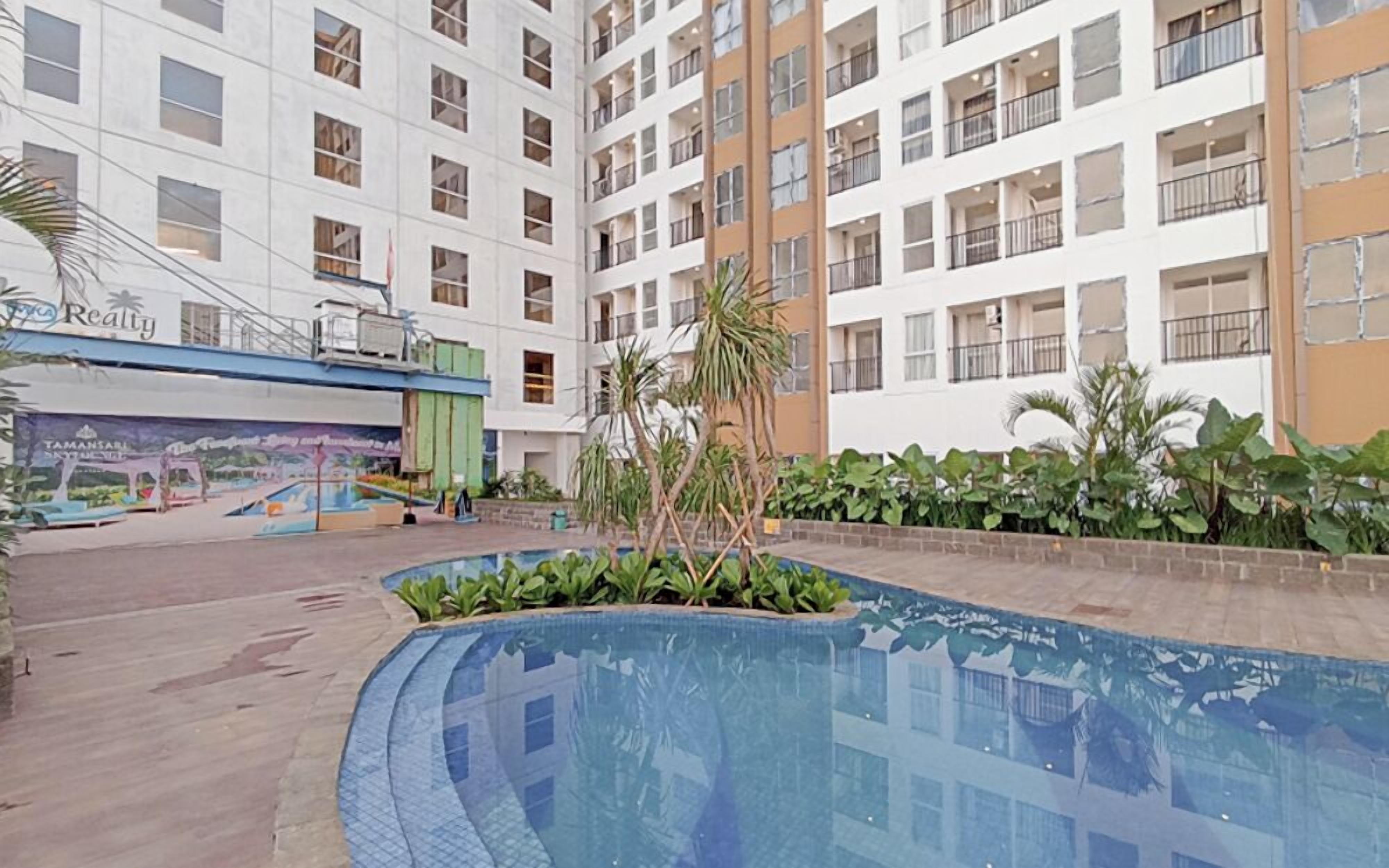 Udendørs pool