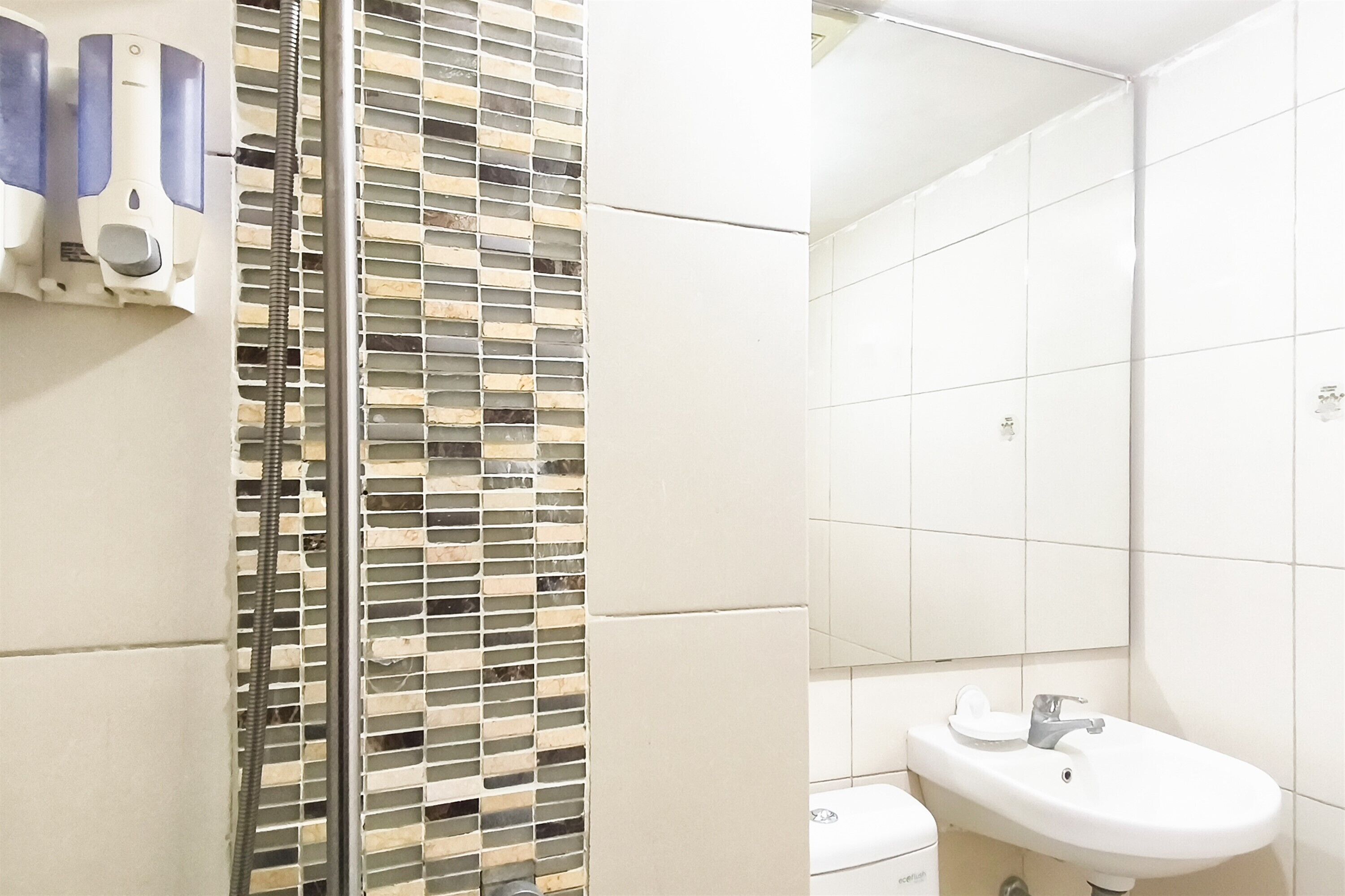 Standard-Apartment | Badezimmer