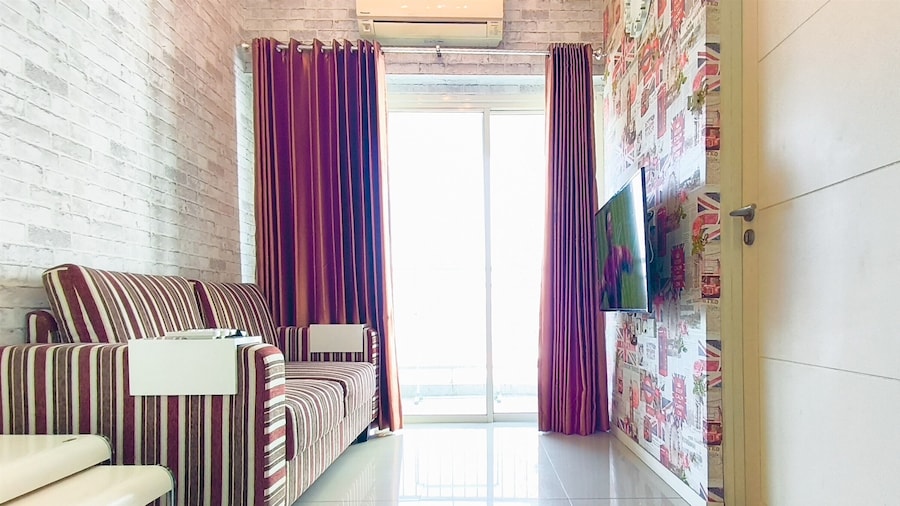 Contemporary Style 2Br Apartment At Tanglin Supermall Mansion