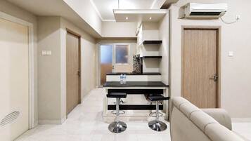 Standard Apartment | Dining room