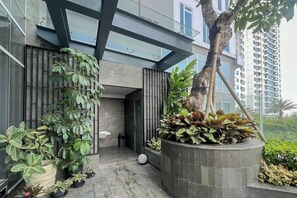 Exterior - Nice Look Studio Apartment At Princeton Boutique Living (Medan)