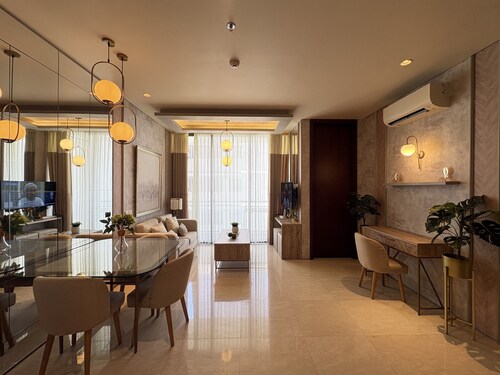 Luxe Elegant 2Br At Apartment The Rosebay