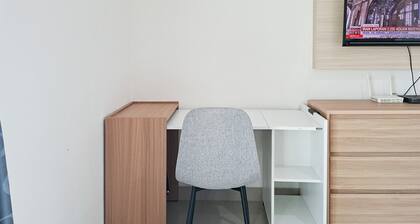 Skyline View 1Br Without Living Room At Apartment Bintaro Embarcadero