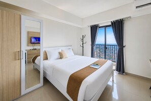 Interior - Skyline View 1Br Without Living Room At Apartment Bintaro Embarcadero (Tangerang)