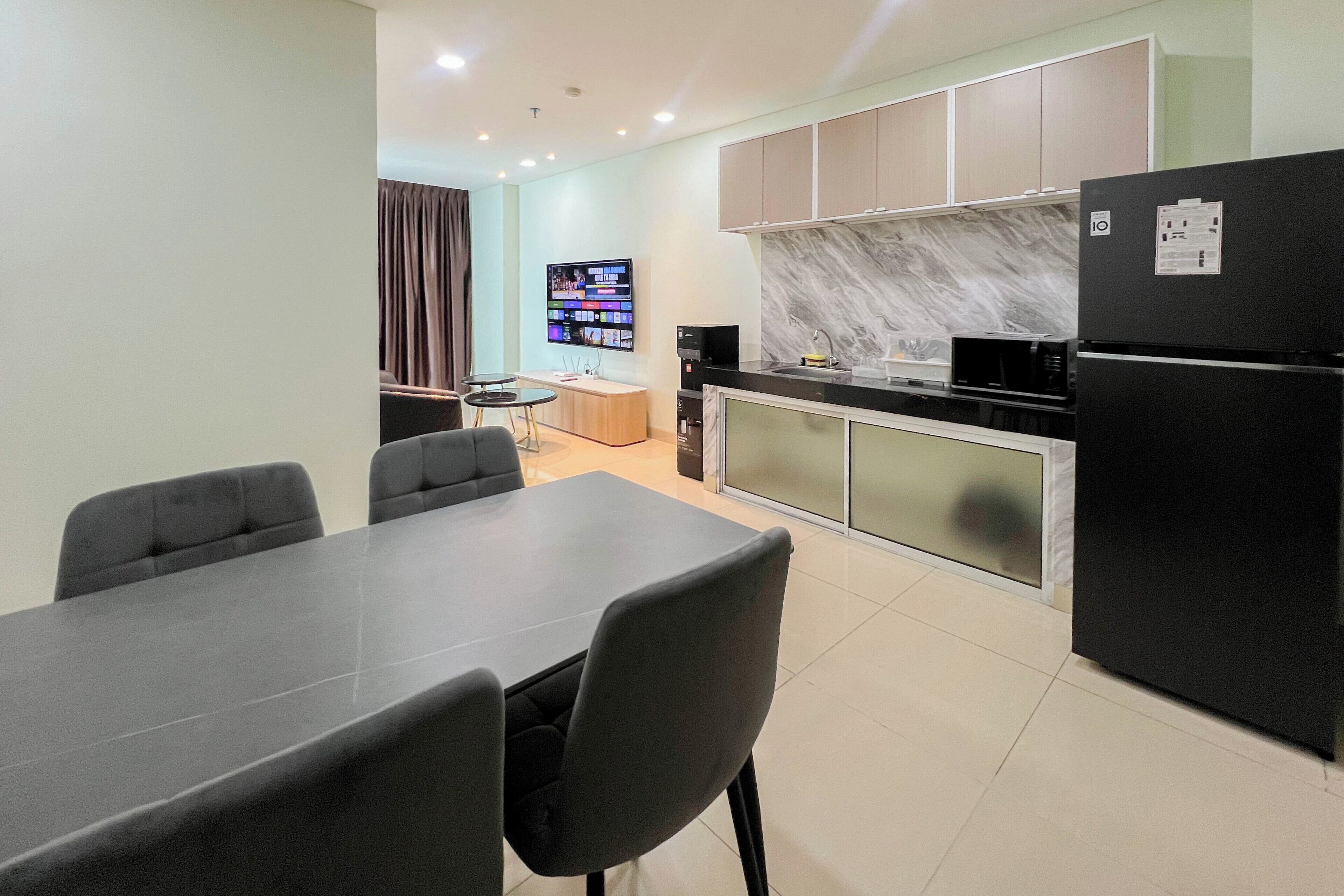 Standard Apartment | Dining room