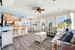 Smart TV - Sandy Tee: Soundside, Golf Course Views, Village at Nags Head Amenities (Nags Head)