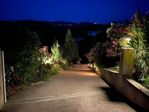 Property grounds - Villa with Private Pool and Sea View in Coti-Chiavari (COTI CHIAVARI)