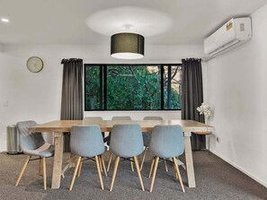 Dining - Elevated Frankton Chalet with Lake Views (Queenstown)