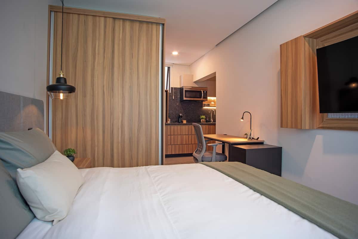 Executive Studio, Terrace