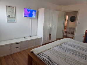 1 bedroom, WiFi, bed sheets - Wilma's Little Break (Lauenhagen)