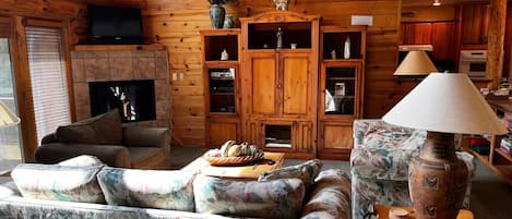 Smart TV y chimenea