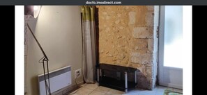 Interior - Hello, I'm renting out my house for a pleasant stay in the peaceful countryside. (Villamblard)