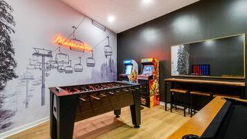 Spielezimmer
