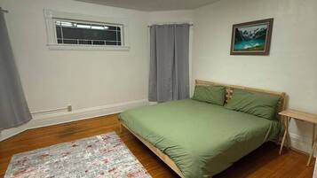 1 bedroom, WiFi, bed sheets