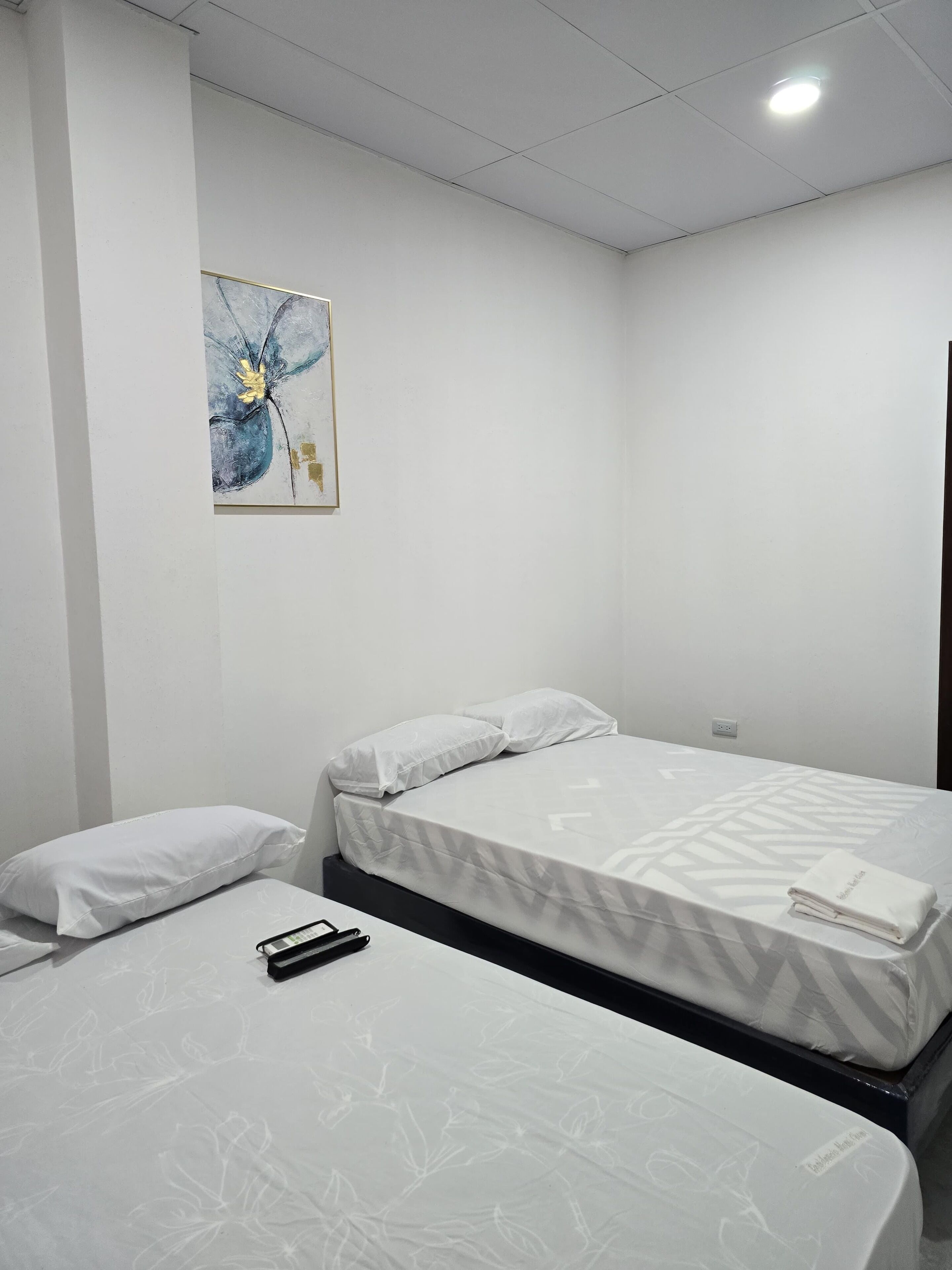 Wifi gratis y ropa de cama 