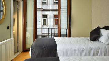 Villa | Draps en coton égyptien, literie de qualité, bureau