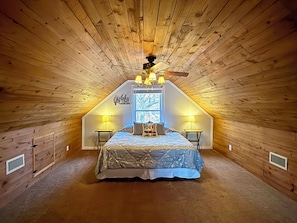 3 bedrooms, desk, WiFi, bed sheets - Family Lake Escape | Dock | Fire | Sunset Views (Salisbury)