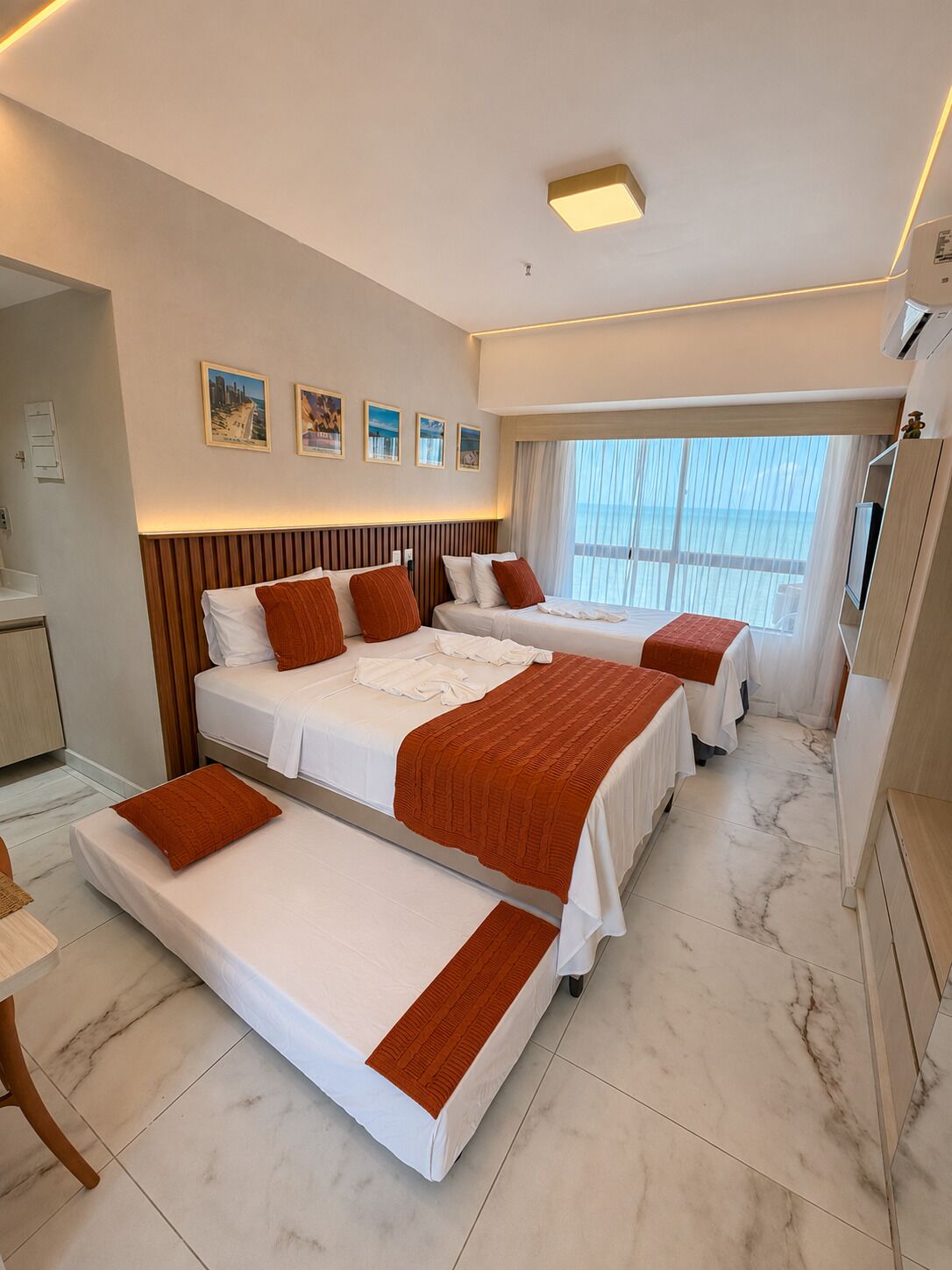 Deluxe Studio, Beach View | Laptop workspace, free WiFi