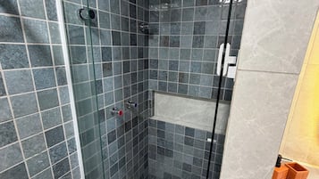 Shower, towels, soap, shampoo