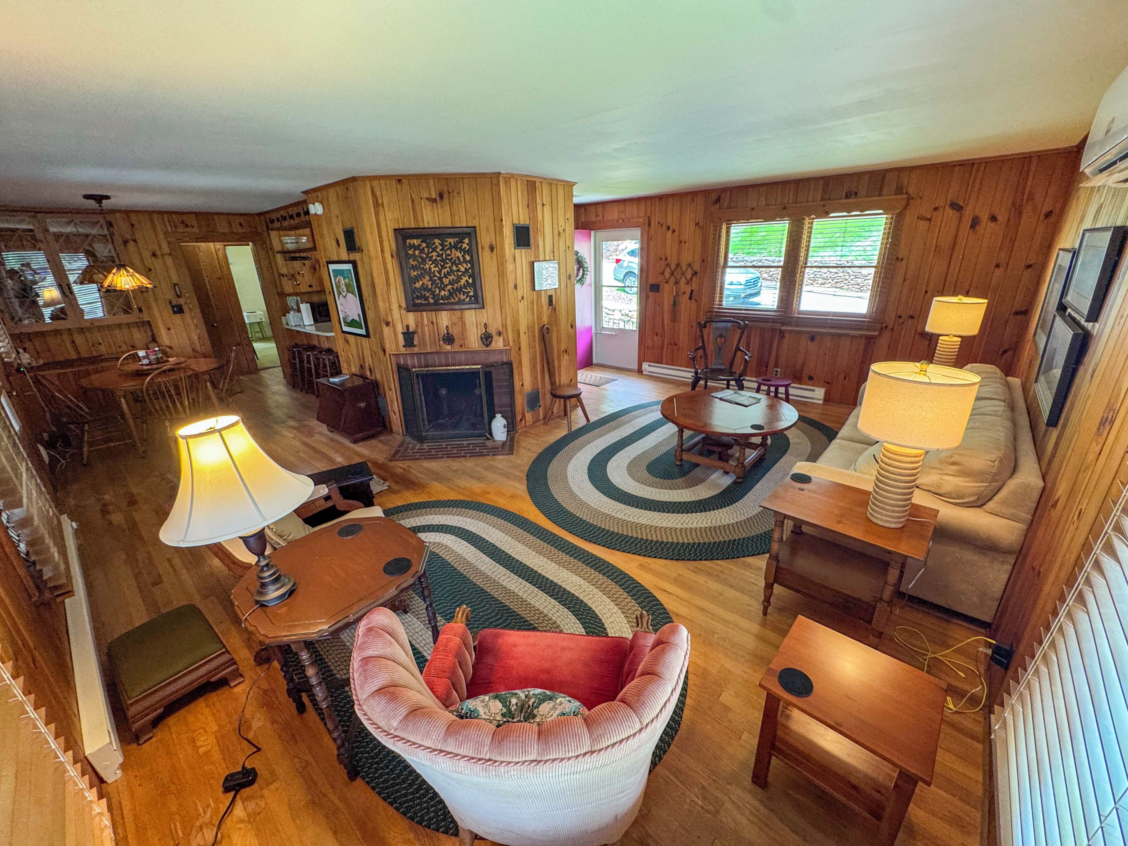 The Treehouse Porch At Lake Junaluska - Waynesville, NC