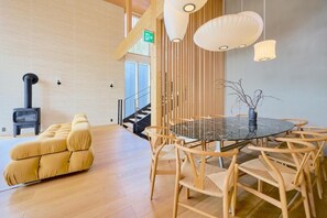 Deluxe Villa, Garden View | Dining - Grand Tsuru B (Kutchan cho, Abuta-gun)