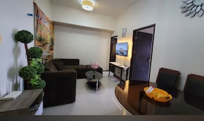 Unclassified image, 2 of 11, button - ManilaBay Home Condominium Admiral Baysuites East Wing.
Close to Mall of Asia,, (1100 M.H DEL MABINI METRO MANILA)