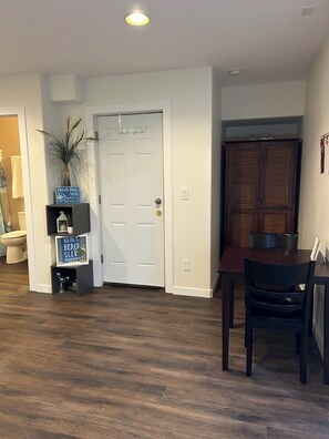 Interior - Amazing water view 2-bedroom apartment in beautiful Birch Bay! (Blaine)