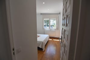 Bügeleisen/Bügelbrett, Internetzugang