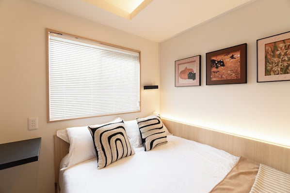 Desk, free WiFi - Tora Hotel Nagameguro (Meguro City)