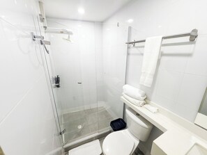 Bathroom - Casa Helena hotel Centro Historico (Cartagena)