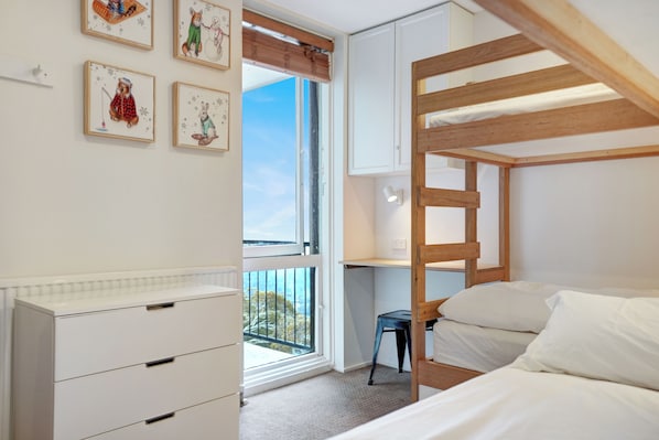 Room - Mount Buller apartment on Bourke Street (Mount Buller)