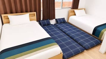 WiFi (free), bed sheets