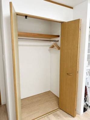 Interior - 401 Melon Home/4 guests/ Bright 1BR Near Namba/Kuromon/Nipponbashi (Osaka)
