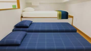 Free WiFi, bed sheets