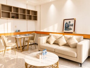 Classic Studio Suite | Living area - Wealth Mansion (Phnom Penh)