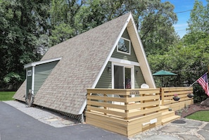Exterior - A-Frame Cottage • DE Beaches • Angola by the Bay (Lewes)