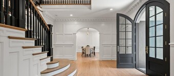 Luxury Private 6-bedroom Estate in charming Potomac with Pool near Potomac