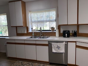 Private kitchen - The Country Nook-Rustic Charm & Starry Nights! (Temple)