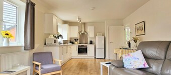 Charming Home Near Ludlow Town Centre - Pass the Keys