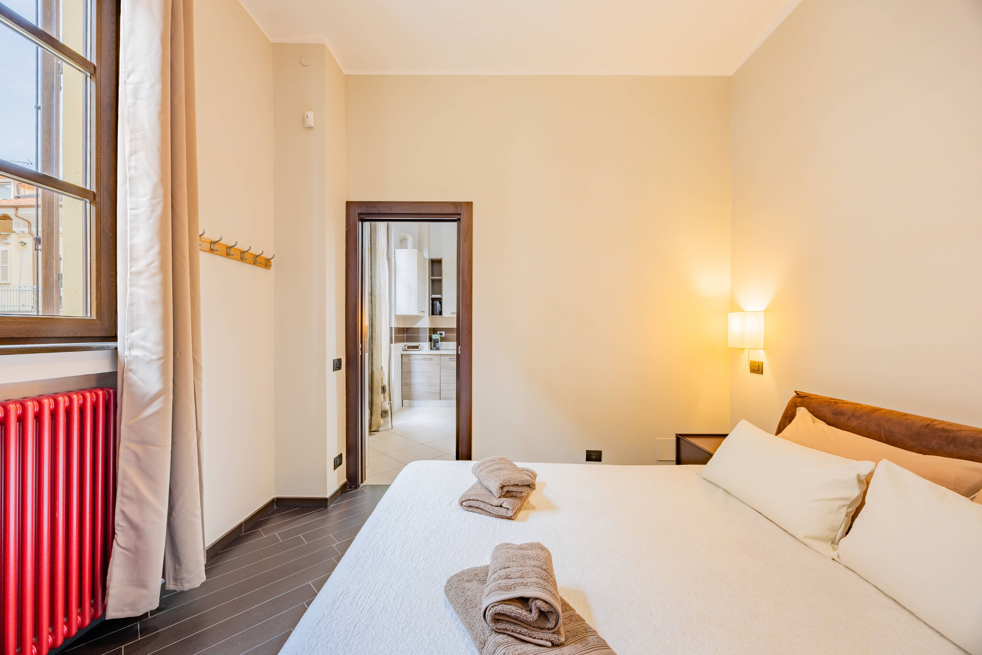 1 bedroom, iron/ironing board, WiFi (free), bed sheets