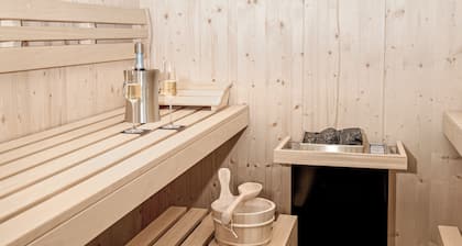 Deluxe vacation rental with a private sauna and hot tub in the southern Black Forest