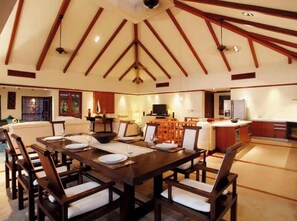 Unclassified image, 5 of 29, button - 4-bedroom Patong sea view Breakfast  included (Kathu)