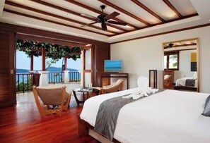 Unclassified image, 4 of 29, button - 4-bedroom Patong sea view Breakfast  included (Kathu)