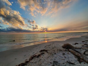 Sun-loungers, beach towels - Triple Tales - Waterfront Property with Dock, Private pool & 2 minutes to beach! (Captiva)