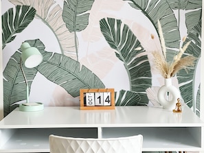 Interior - Cozy 1-bedroom apartment in lovely New York with AC (New York)