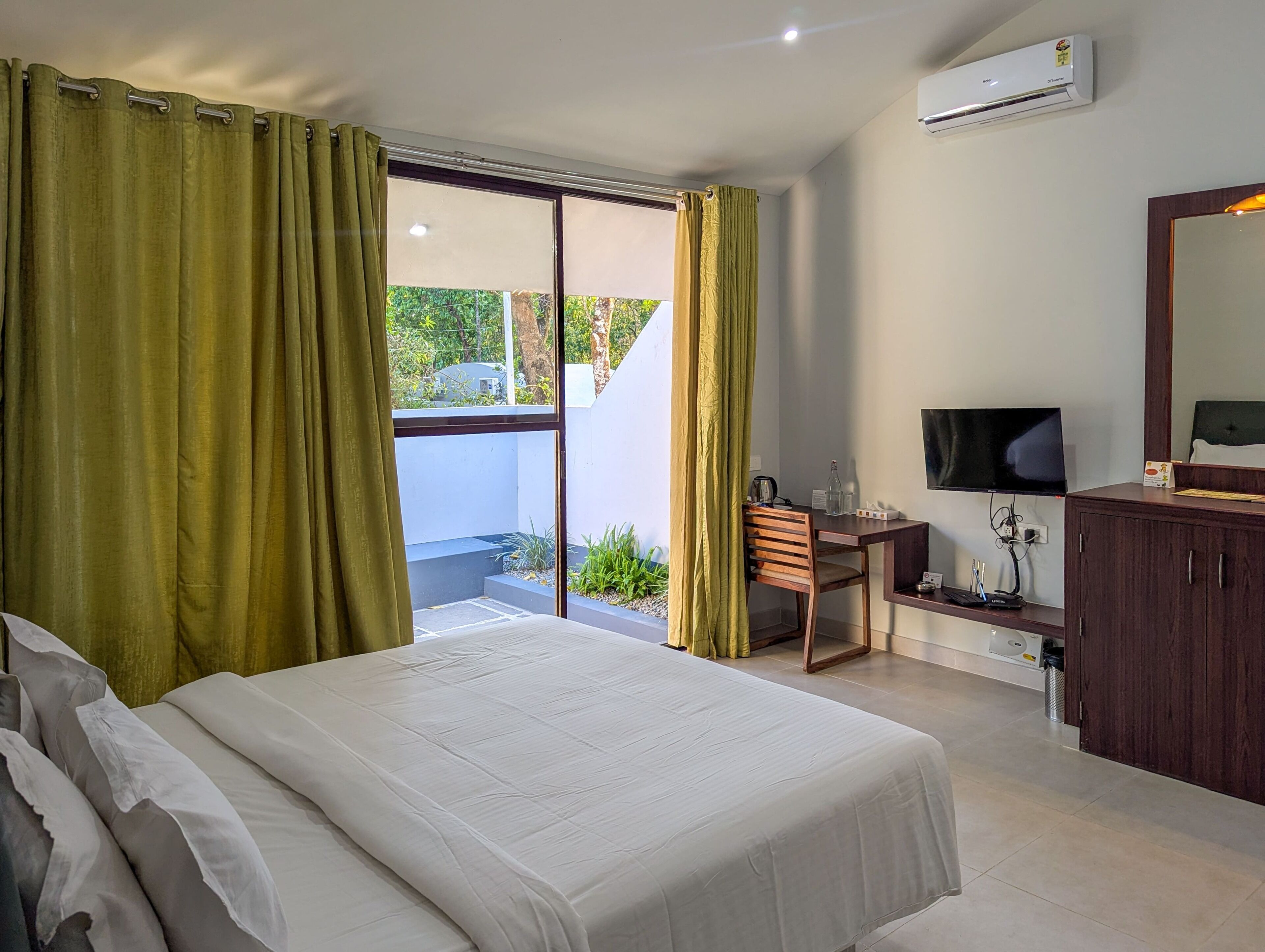 Estudio Confort, vista al jardín